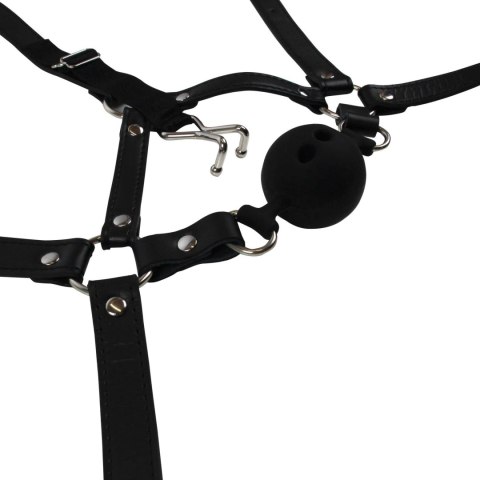Uprząż z kneblem - Head Harness with Breathable Ball Gag and Nose Hooks - Black Uprząż z kneblem - Head Harness with Breathable Ball Gag and Nose Hooks - Black