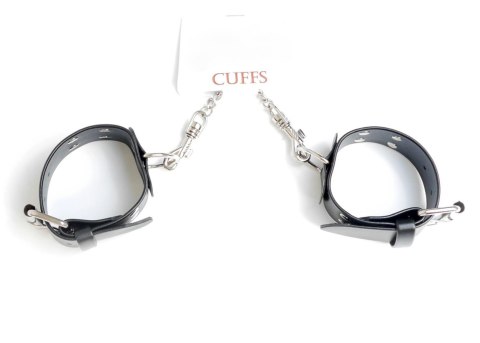 Fetish B - Series Handcuffs with studs 4 cm Fetish B - Series Handcuffs with studs 4 cm