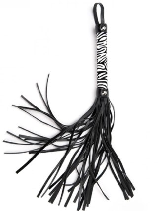 Pejcz - White Small Leopard Flogger