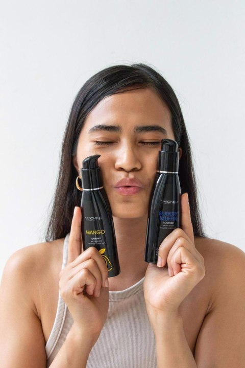 WICKED - Lubrykant smakowy na bazie wody - AQUA BLUEBERRY MUFFIN LUBE 120ML