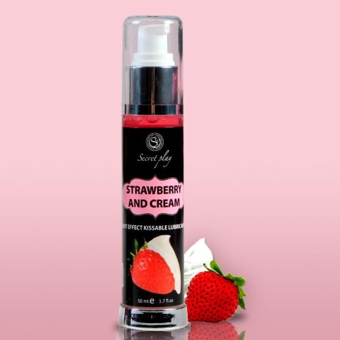 Secret Play - Rozgrzewający olejek do masażu - STRAWBERRY & CREAM HOT EFFECT KISSABLE LUBRICANT 50 ML Secret Play - Rozgrzewający olejek do masażu - STRAWBERRY & CREAM HOT EFFECT KISSABLE LUBRICANT 50 ML